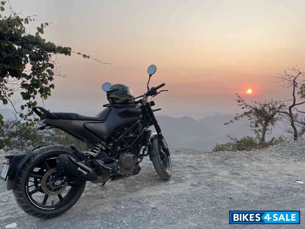 Husqvarna Svartpilen 250 2022 Husqvarna Svartpilen 250 2022