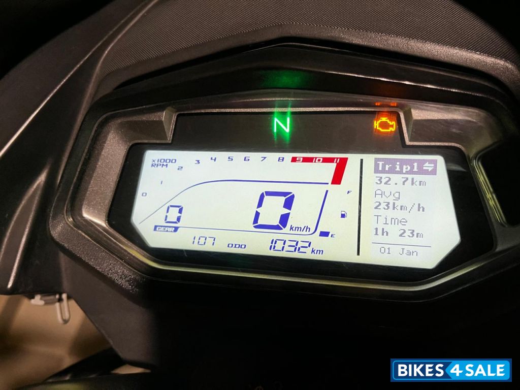 Red Hero Glamour Xtec