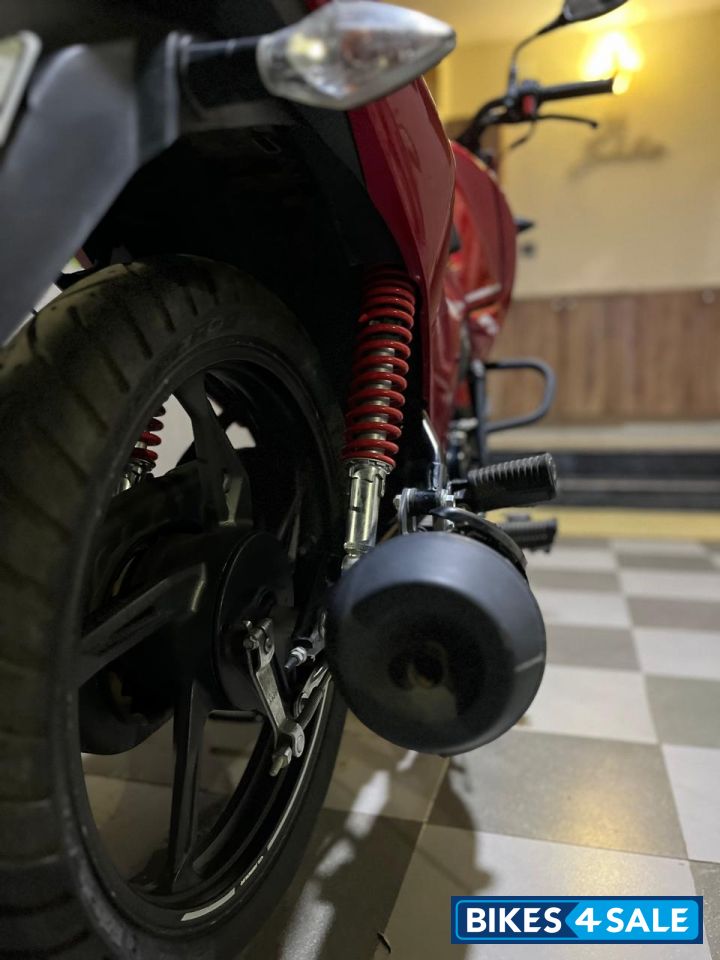 Red Hero Glamour Xtec