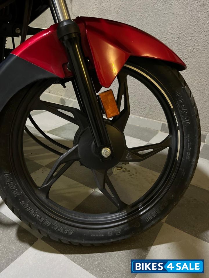 Red Hero Glamour Xtec