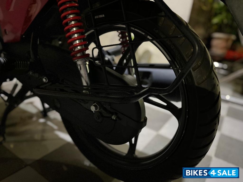 Red Hero Glamour Xtec