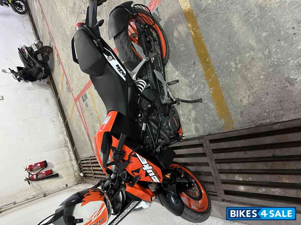 KTM Duke 200 ABS