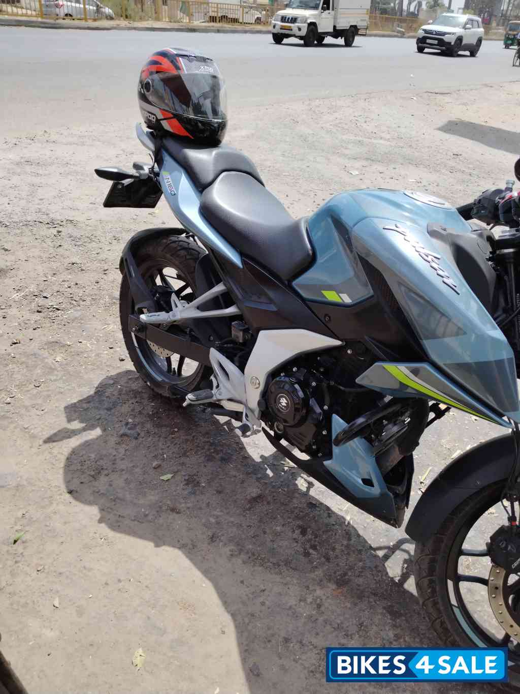 Bajaj Pulsar N160