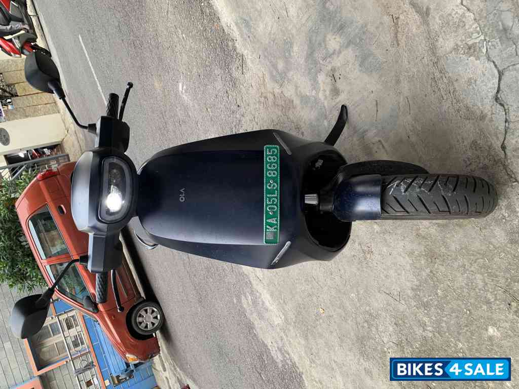 Dark Blue Ola S1 Pro