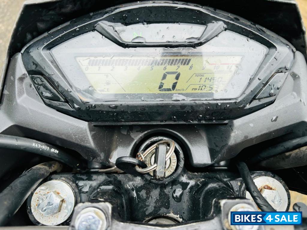 Honda CB Hornet 160R