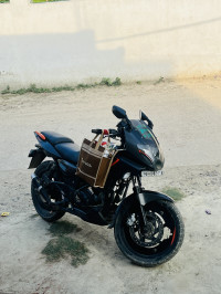Bajaj Pulsar 180F Neon