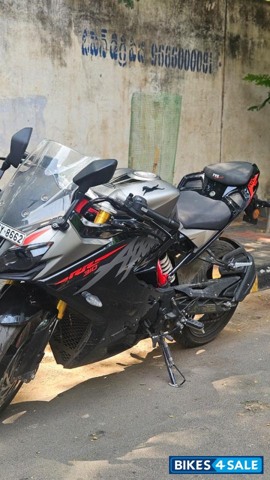 Black Red TVS Apache RR 310