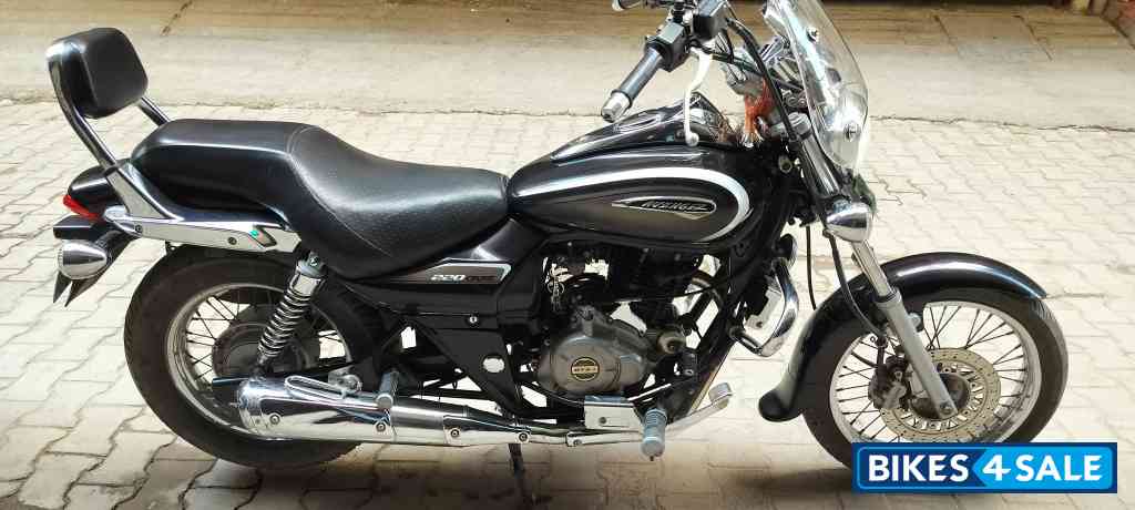 Bajaj Avenger Cruise 220