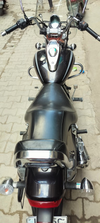 Bajaj Avenger Cruise 220