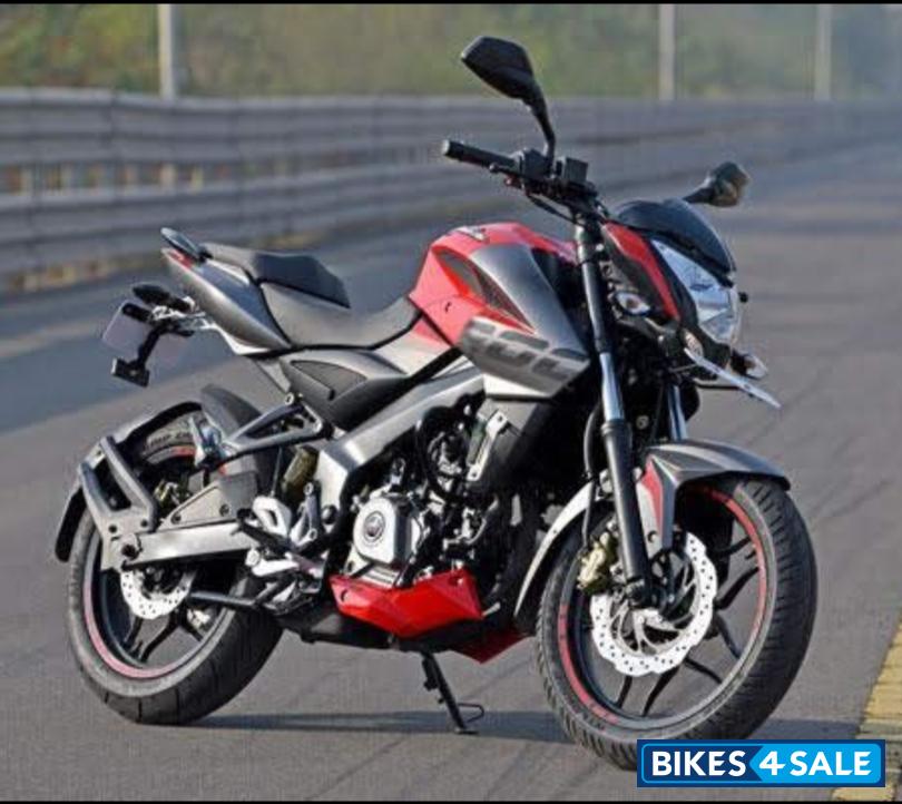 Passion Red Bajaj Pulsar NS200