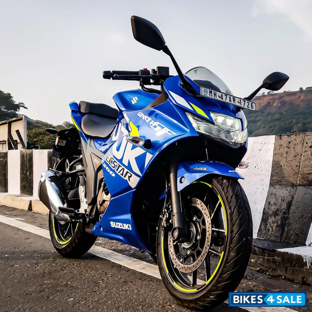 Moto Gp Blue Suzuki Gixxer SF Moto GP