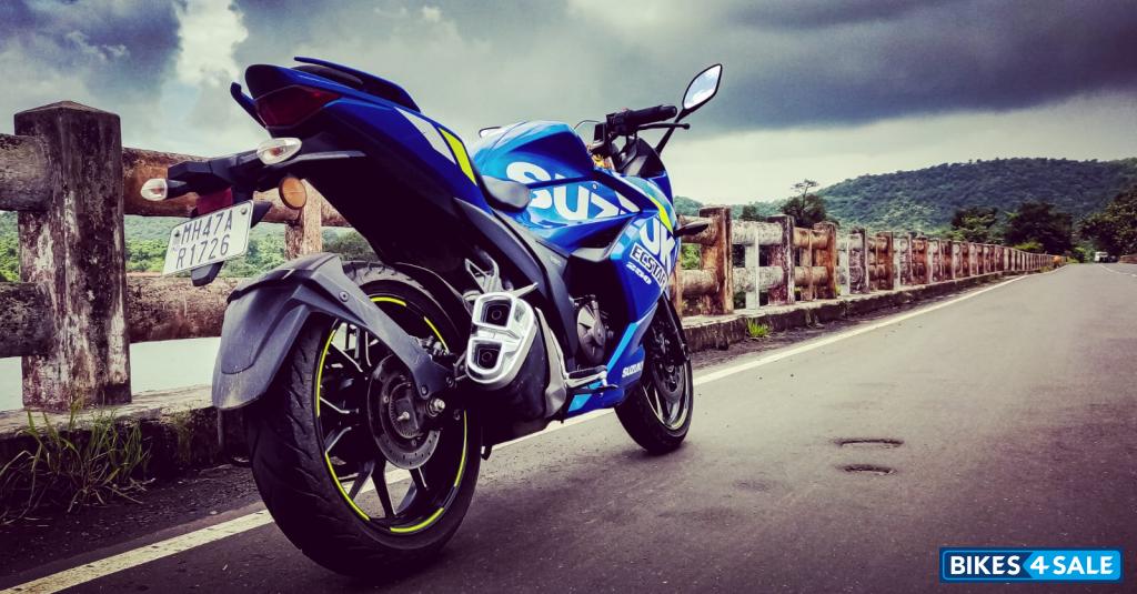Moto Gp Blue Suzuki Gixxer SF Moto GP