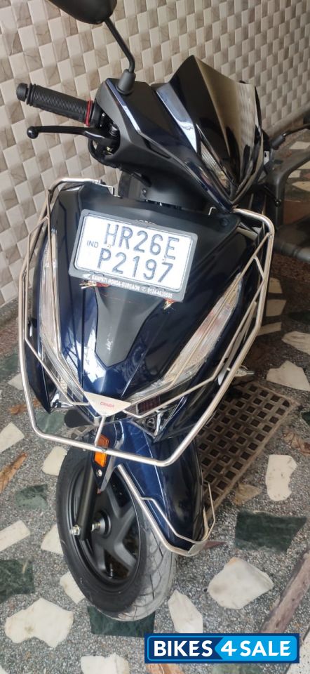 Blue Honda Grazia 125 Sports Edition