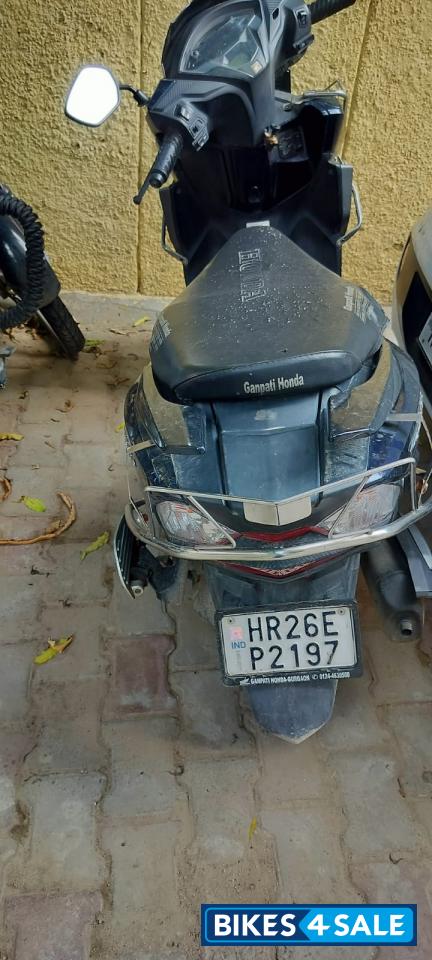 Blue Honda Grazia 125 Sports Edition