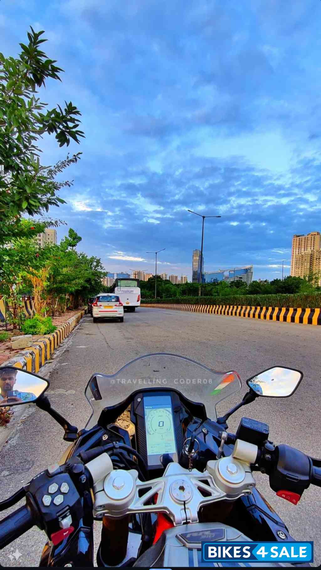 TVS Apache RR 310 TVS Apache RR 310