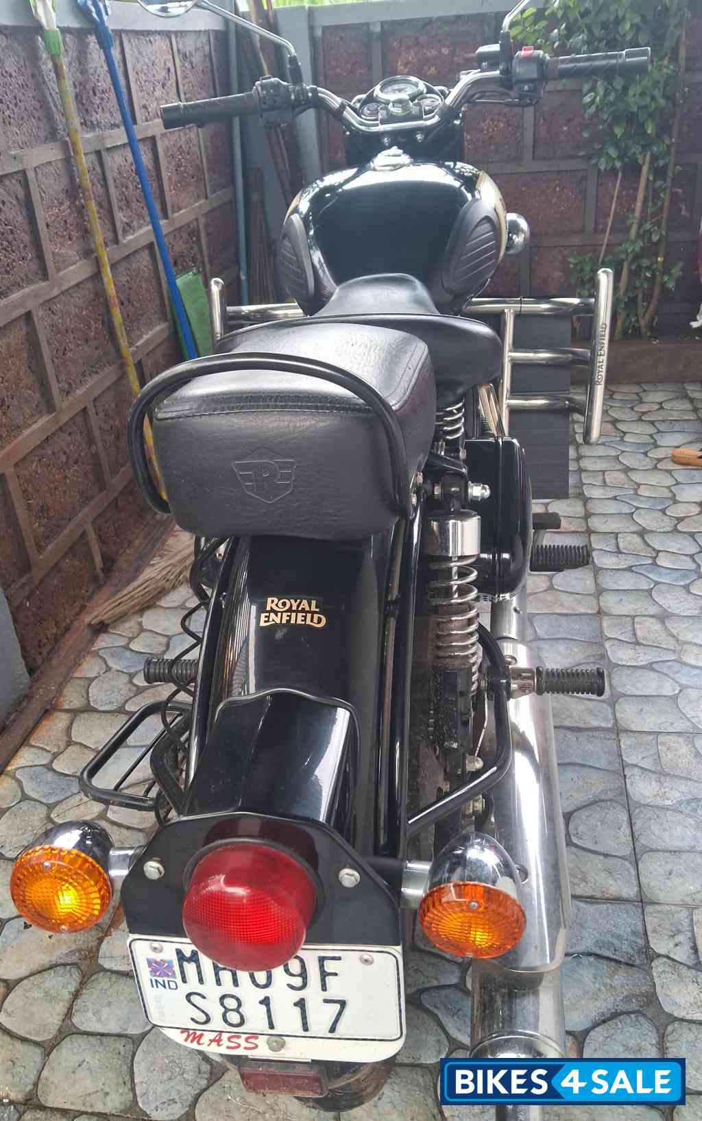 Royal Enfield Classic 350