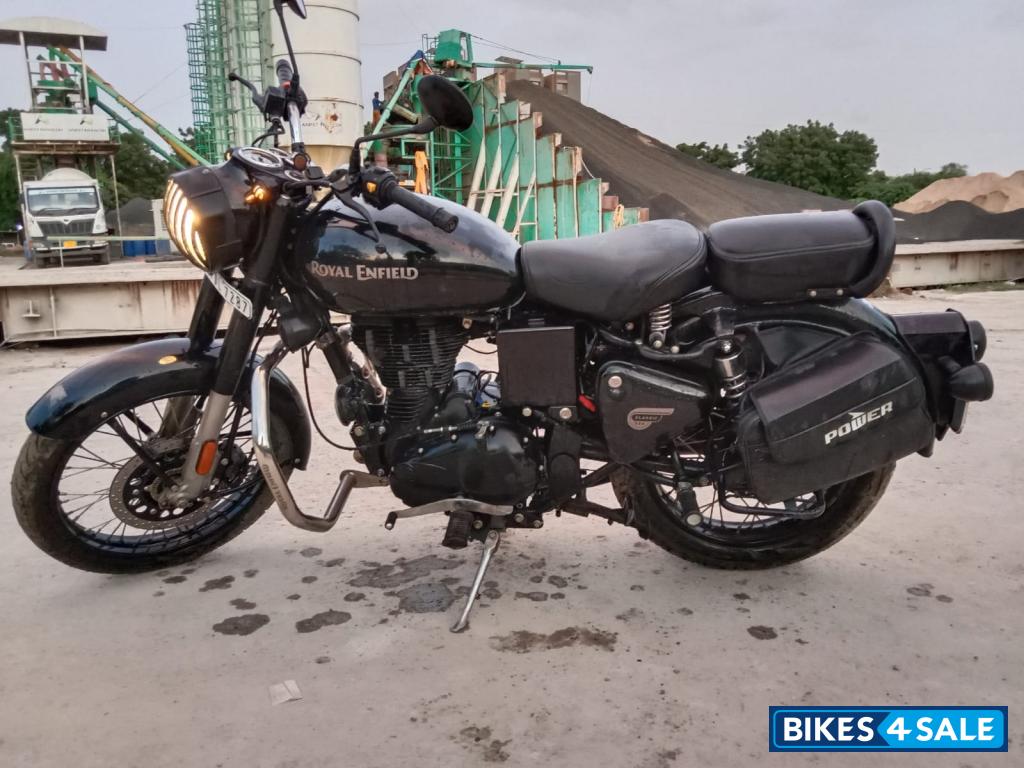 Royal Enfield Classic 350 Royal Enfield Classic 350