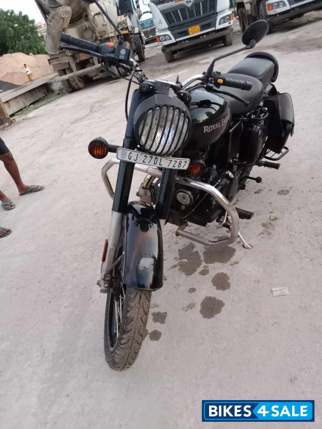 Royal Enfield Classic 350 Royal Enfield Classic 350