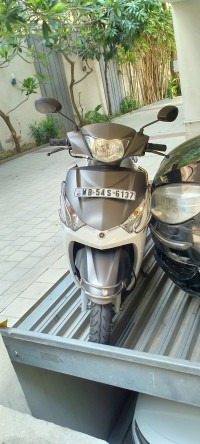 Sporty Yamaha Alpha
