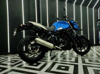 Mahindra Mojo UT 300