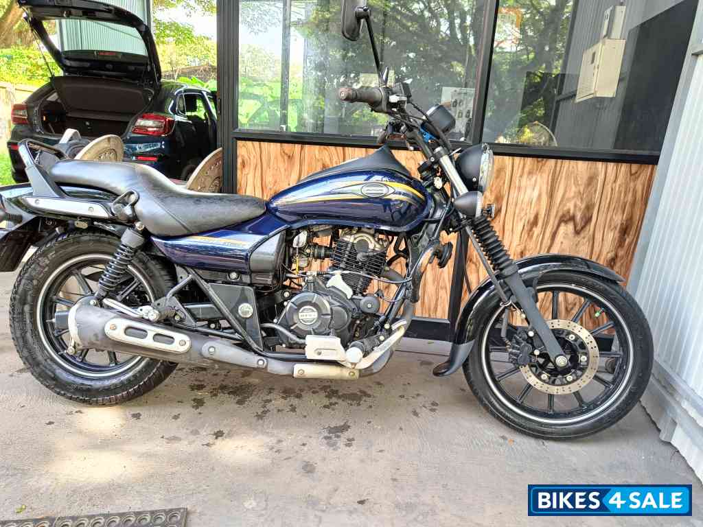 Bajaj Avenger Street 150