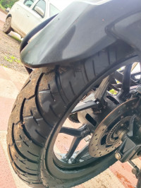 Brooklyn Black Bajaj Pulsar N160 Dual Channel ABS