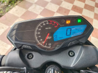 Brooklyn Black Bajaj Pulsar N160 Dual Channel ABS