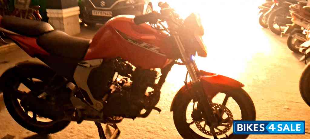 Yamaha FZ FI V2