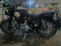 Black Royal Enfield Classic 350