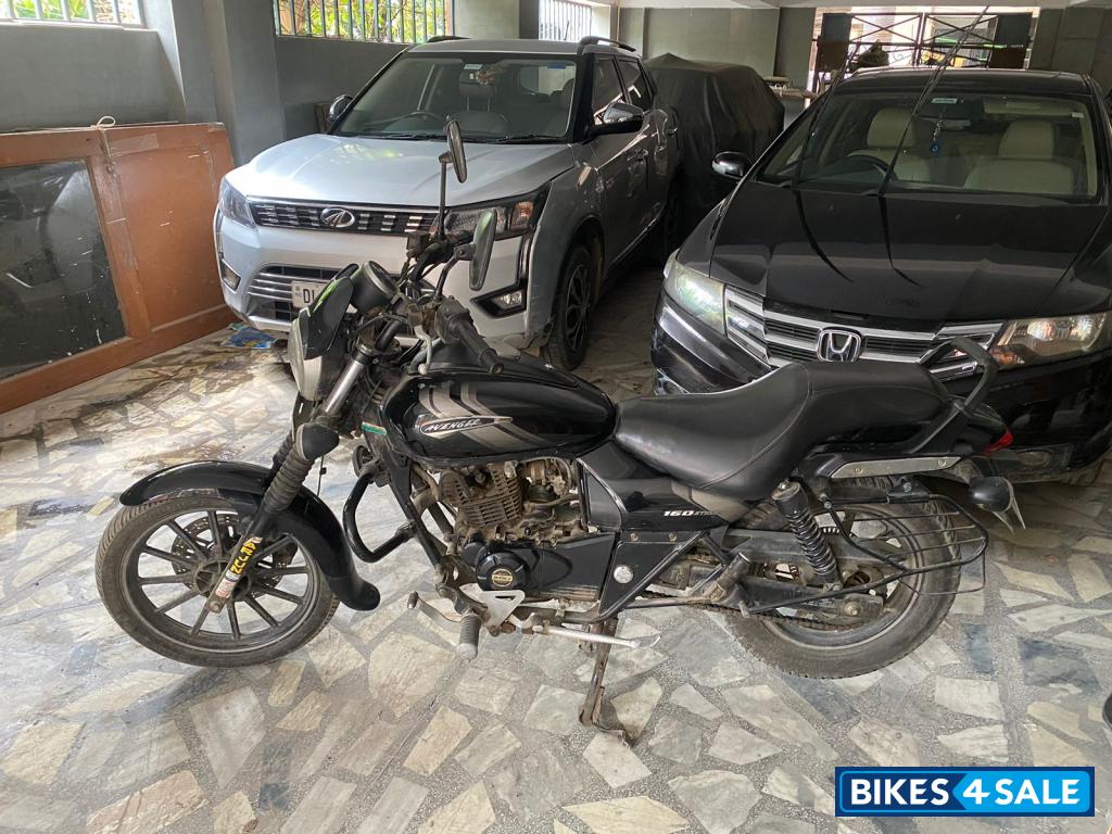 Bajaj Avenger Street 160