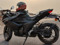 Mat Black Suzuki Gixxer SF 250