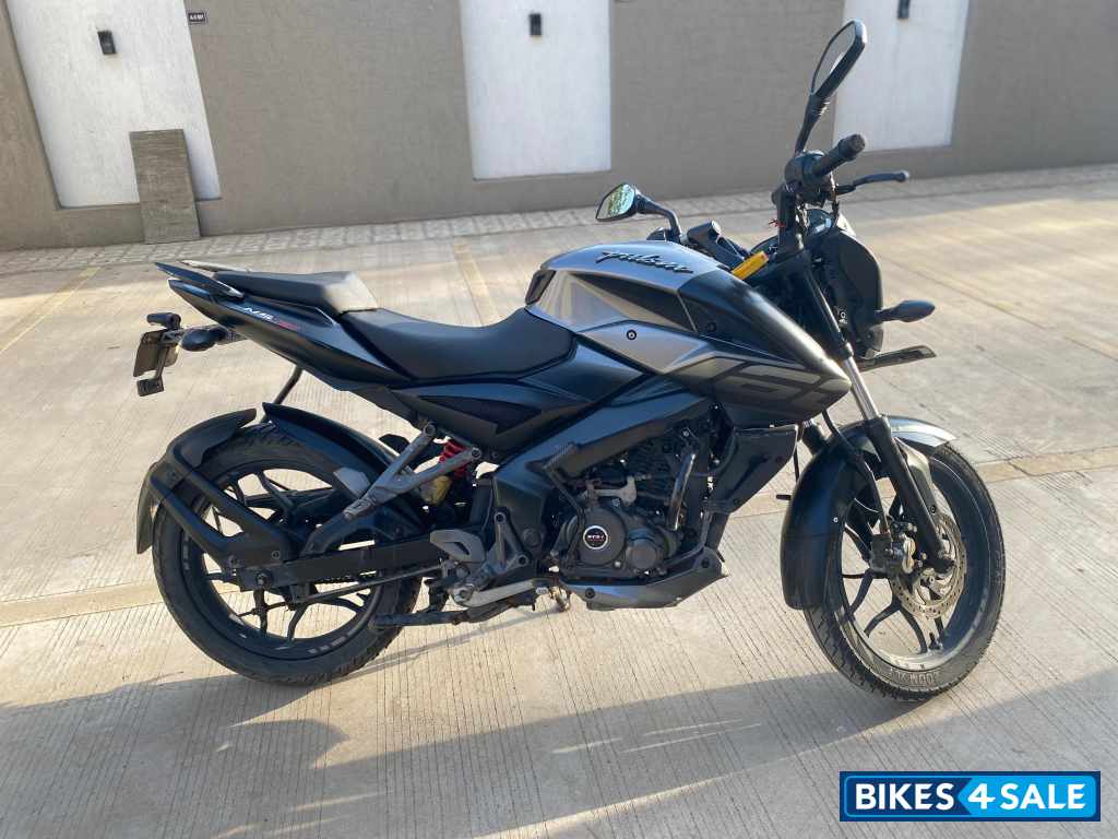 Bajaj Pulsar NS 160