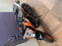 Orange KTM Duke 250