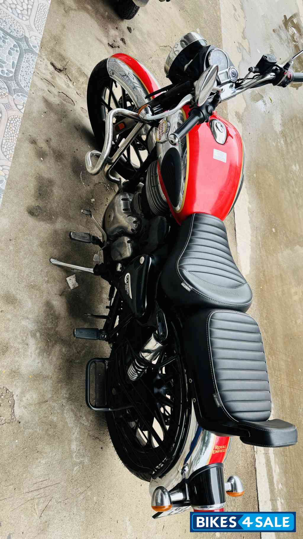 Royal Enfield Classic 350 Dual Channel BS6