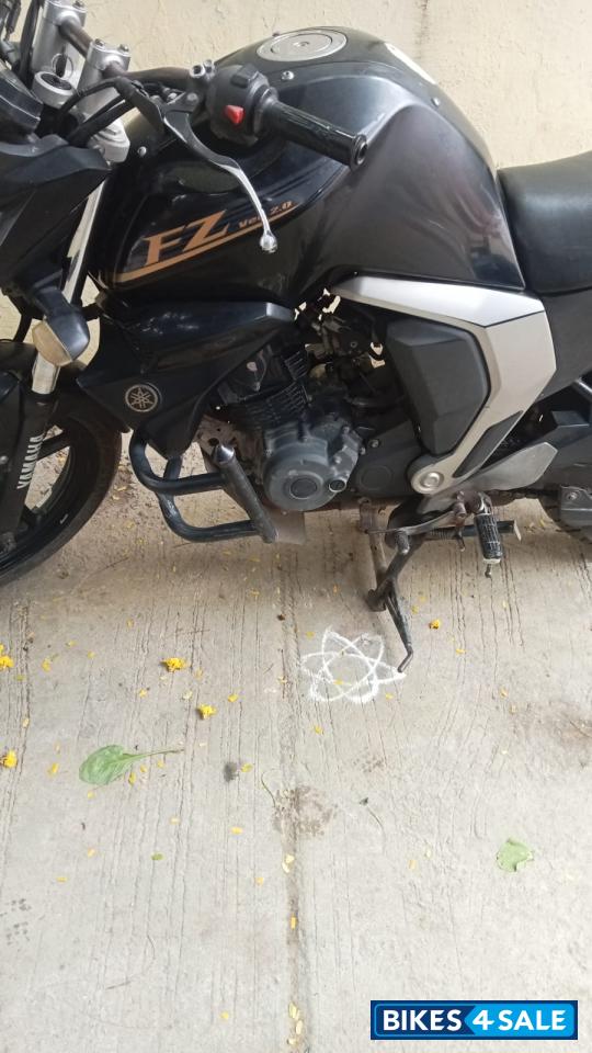 Yamaha FZ FI V2