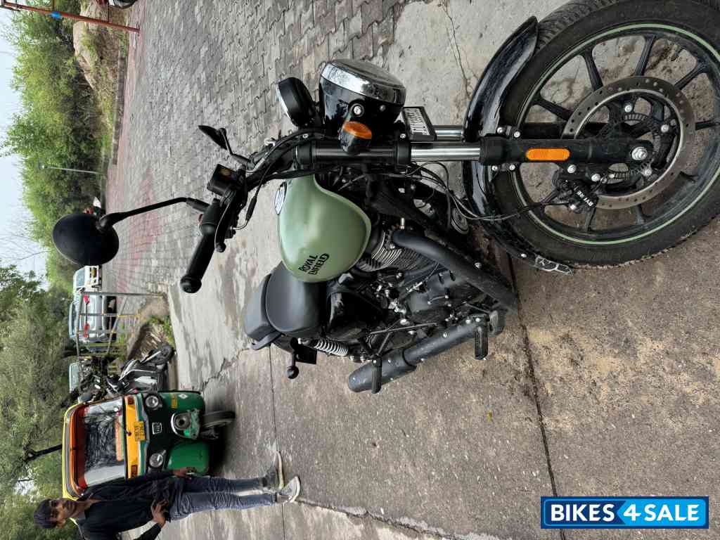 Royal Enfield Meteor 350 Fireball