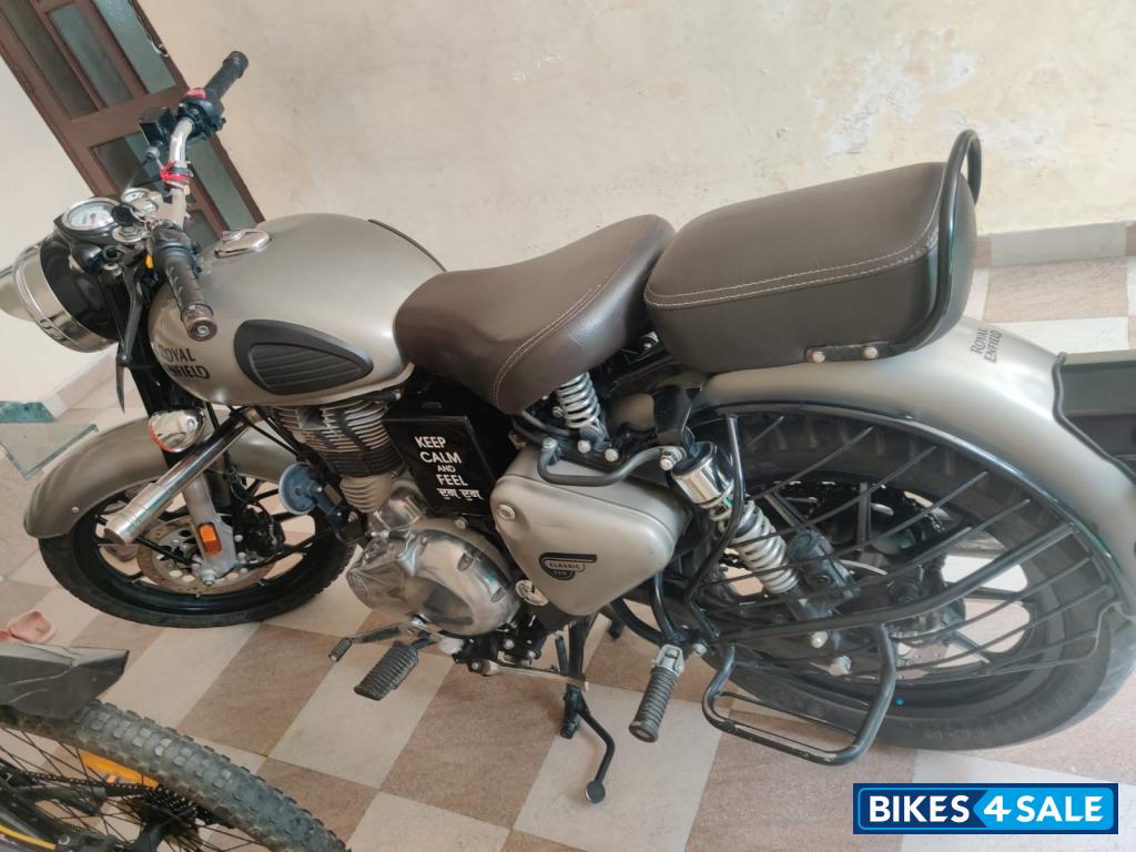 Royal Enfield Classic Gunmetal Grey