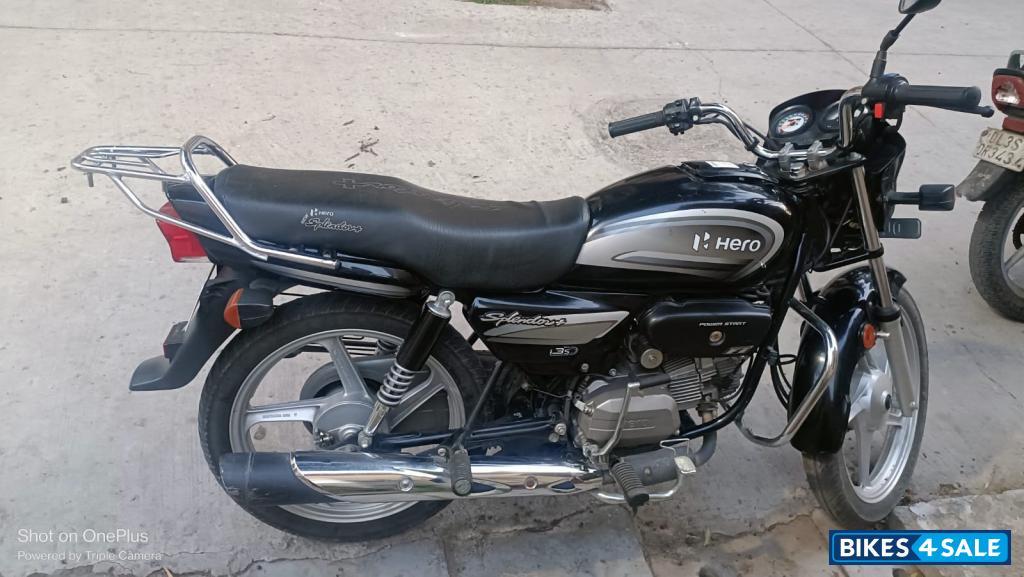 Black And Grey Hero Splendor Plus IBS i3s