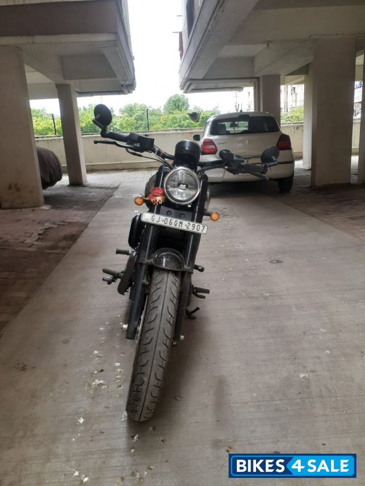 Jawa 42 Bobber Black Mirror