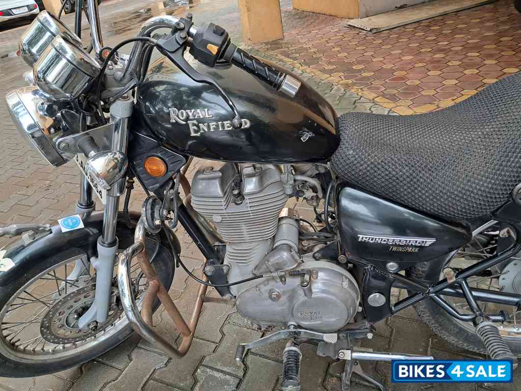 Royal Enfield Thunderbird TwinSpark 350 Royal Enfield Thunderbird TwinSpark 350