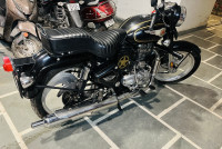 Black Royal Enfield Bullet Standard 350
