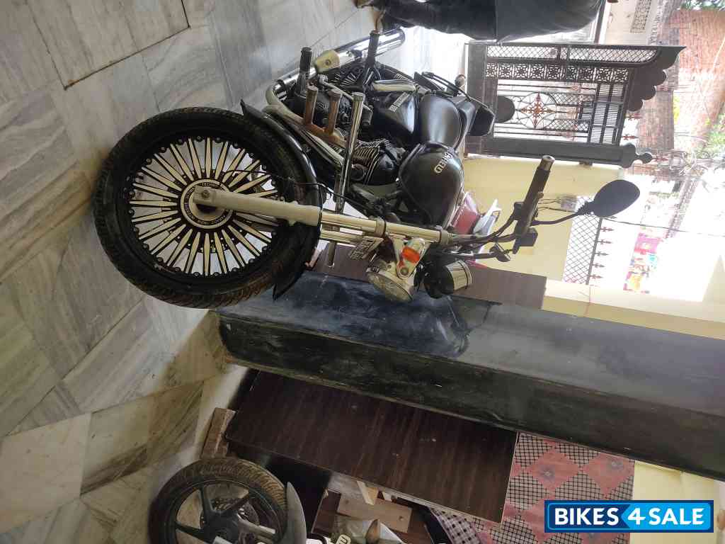 Royal Enfield Thunderbird 350