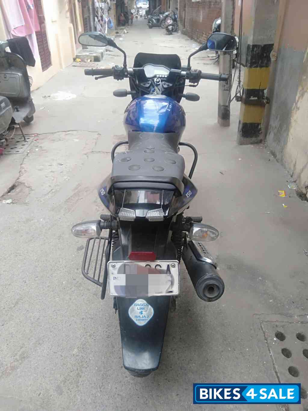Plasma Blue Bajaj Pulsar 150 DTSi