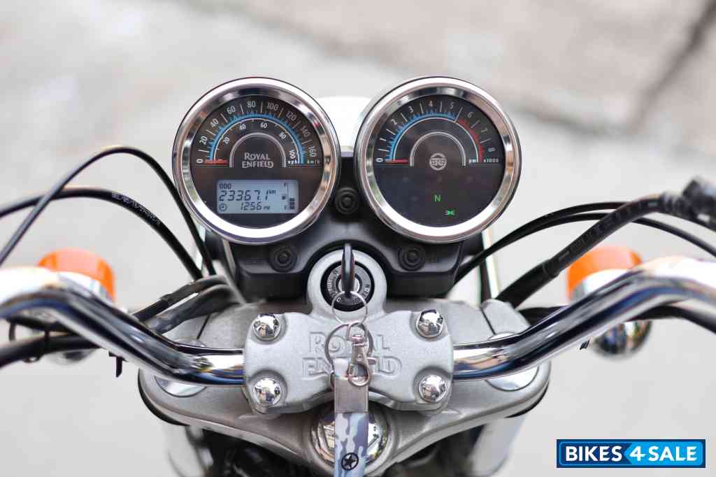 Marine Blue Royal Enfield Thunderbird 500