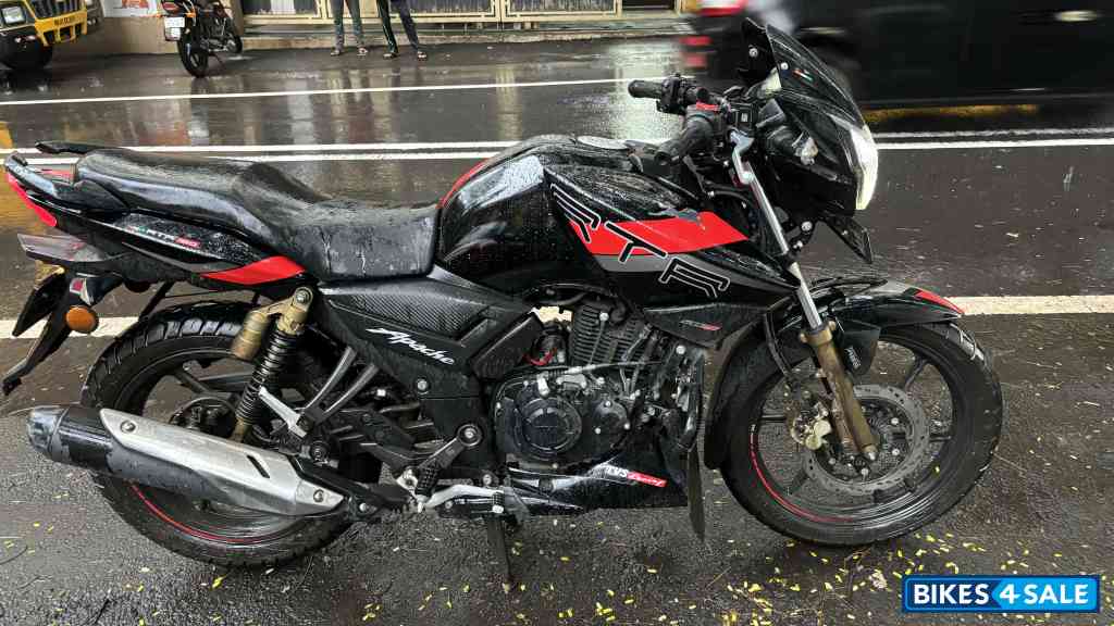 TVS Apache RTR 180 Race Edition