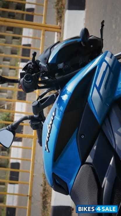 Blue Bajaj Pulsar NS 125 Blue Bajaj Pulsar NS 125