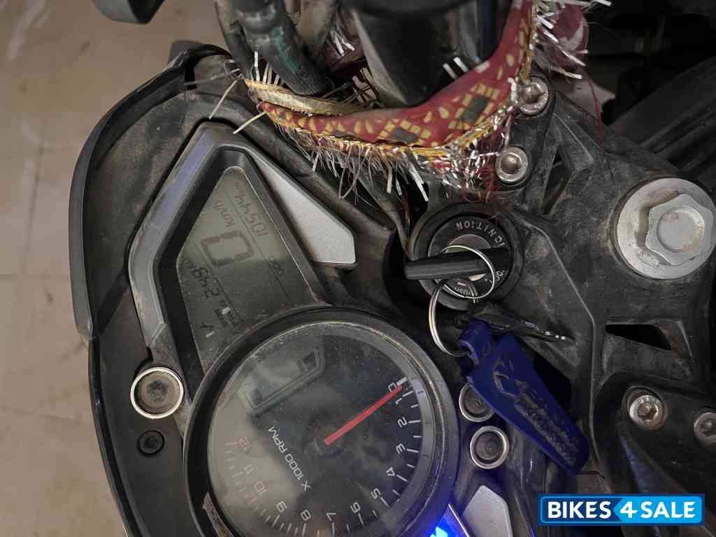 Blue Bajaj Pulsar NS 125 Blue Bajaj Pulsar NS 125