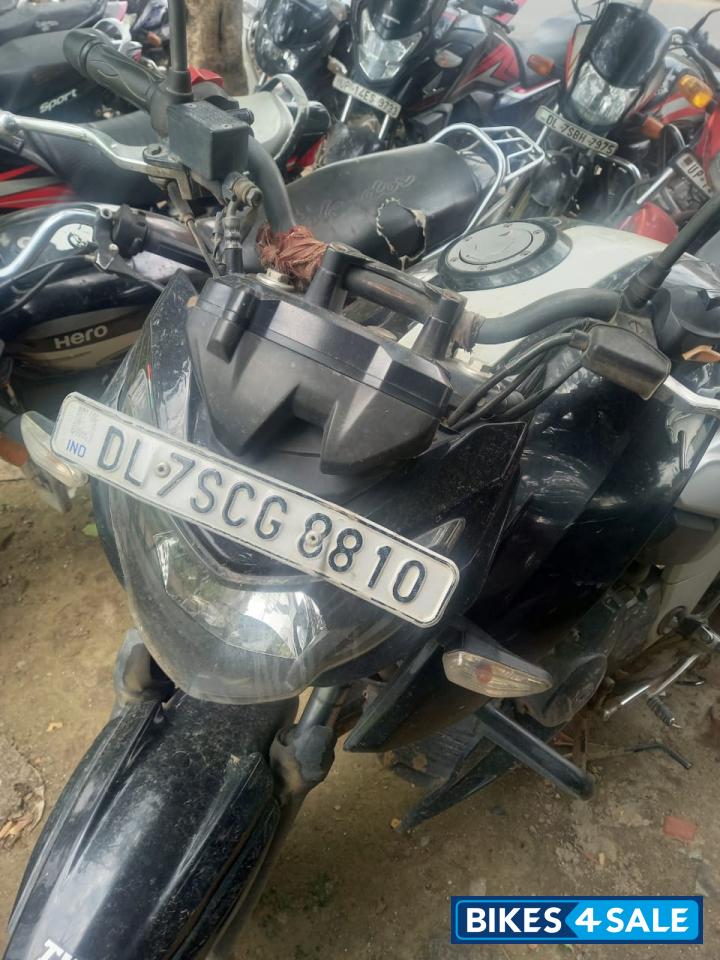 TVS Apache RTR 160 4V