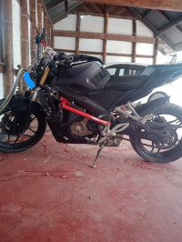 Bajaj Pulsar RS 200