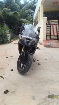 Black TVS Apache RR 310